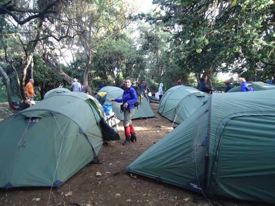 Kilimanjaro beklimming dag 1 bushcamp